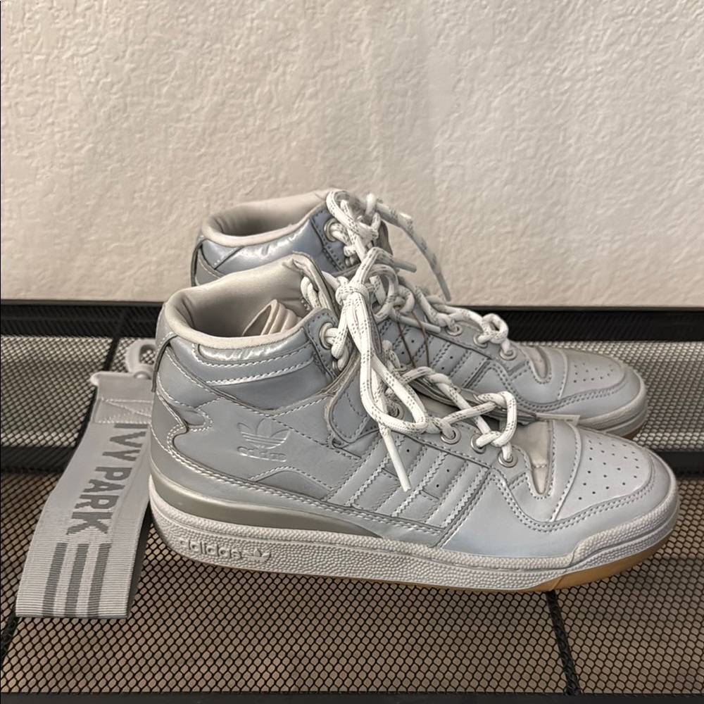 adidas x IVY PARK Forum Mid Men’s 6 / Women’s 7